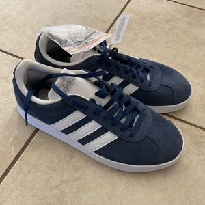 Women’s Adidas Sneakers